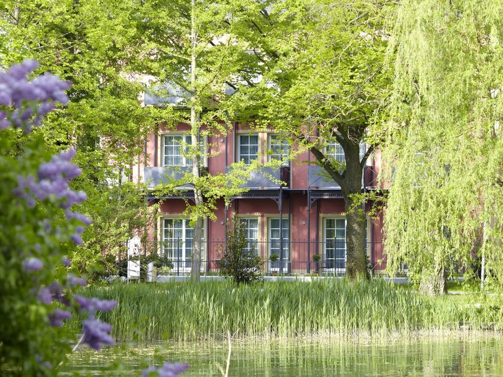 Allee Hotel ノイシュタット・アン・デア・アイシュ エクステリア 写真