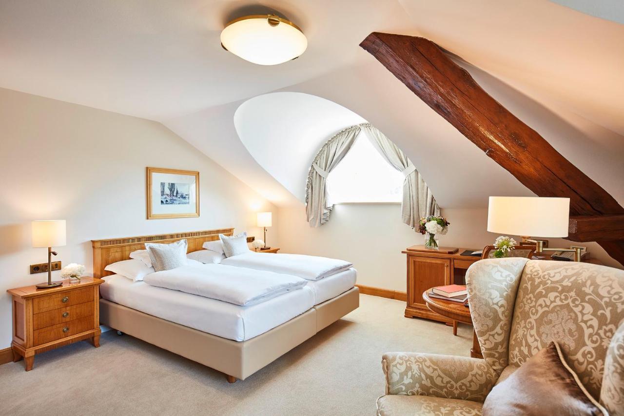 Allee Hotel ノイシュタット・アン・デア・アイシュ エクステリア 写真